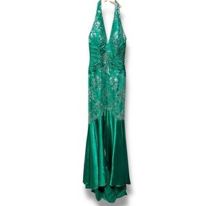 Tony Bowls Le Gala Paris Elegant Green Embellished Halter Satin Trumpet Dress 4